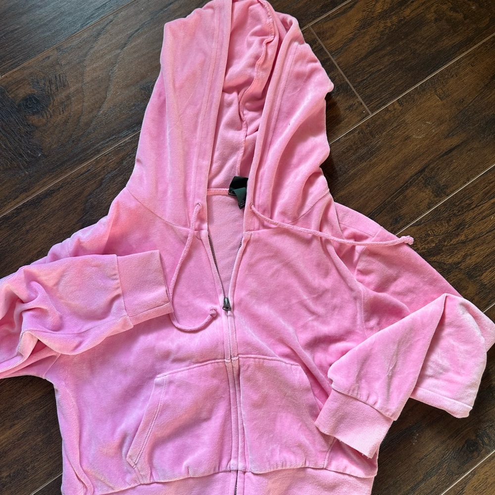 Pink velvet wild fable cropped zip up size m like new